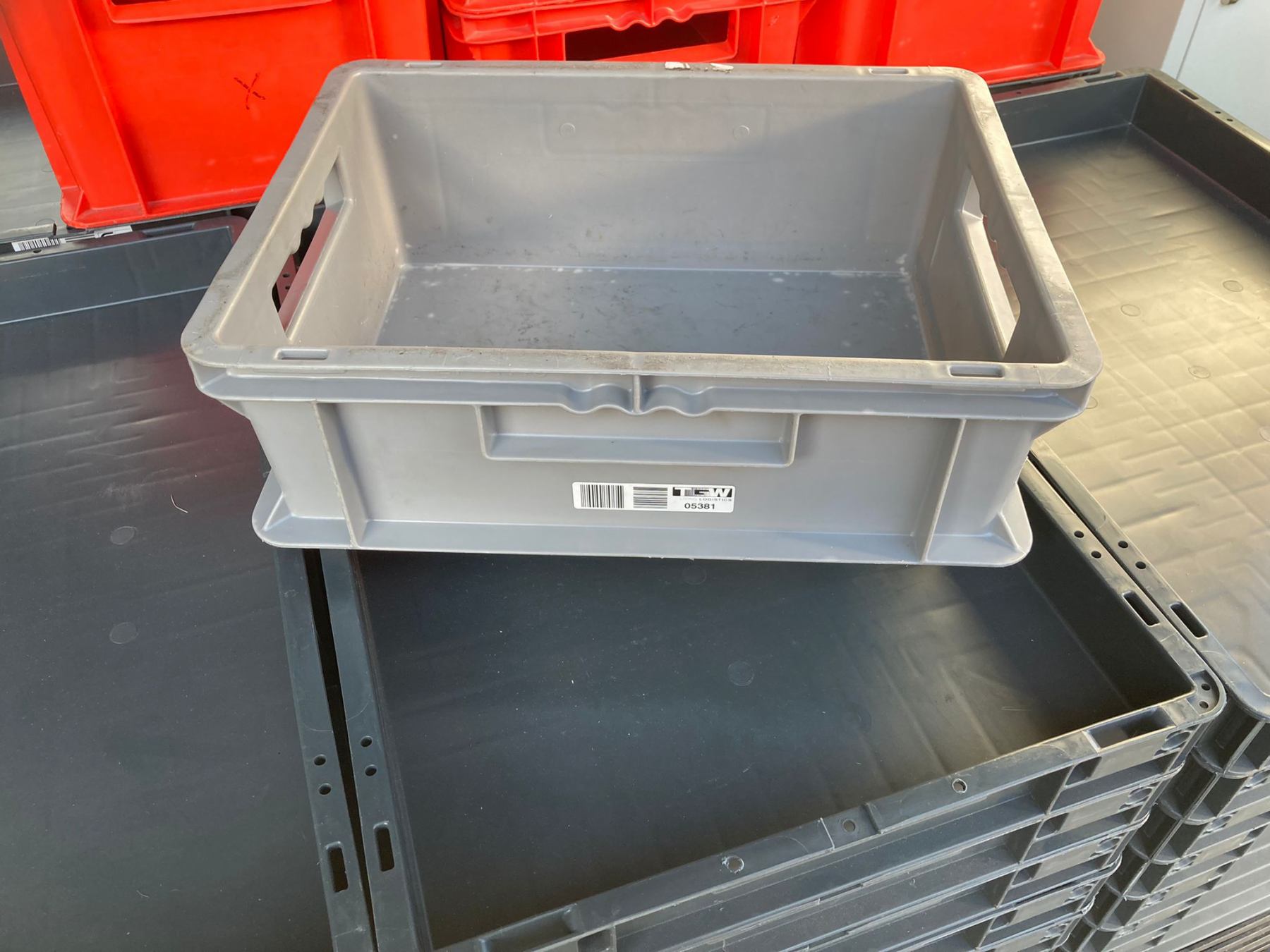 Lagerkiste EF 4140 in grau von SSI Schäfer 400x300x140 mm gebraucht